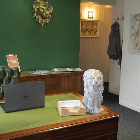 Hotel The Lion Waddesdon Esterno foto